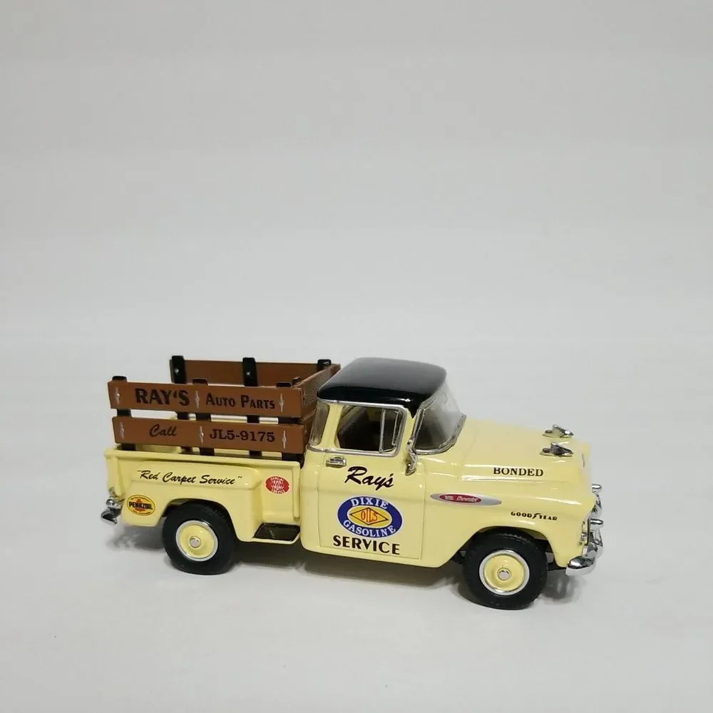 1957 CHEVROLET 3100 PICKUP TRUCK RAYS SERVICE DIXIE GAS 1:43 ‎ MATCHBOX 1995 COA